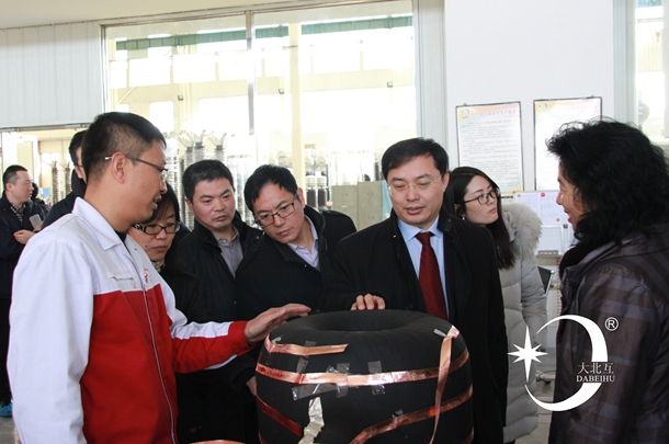 西姆集团董事长来企调研.jpg